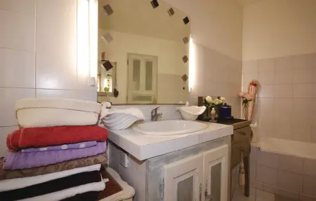 Maison avec piscine privée à L'Isle sur la Sorgue : photo 17