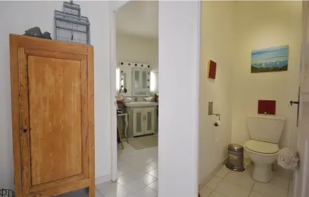 Maison avec piscine privée à L'Isle sur la Sorgue : photo 20