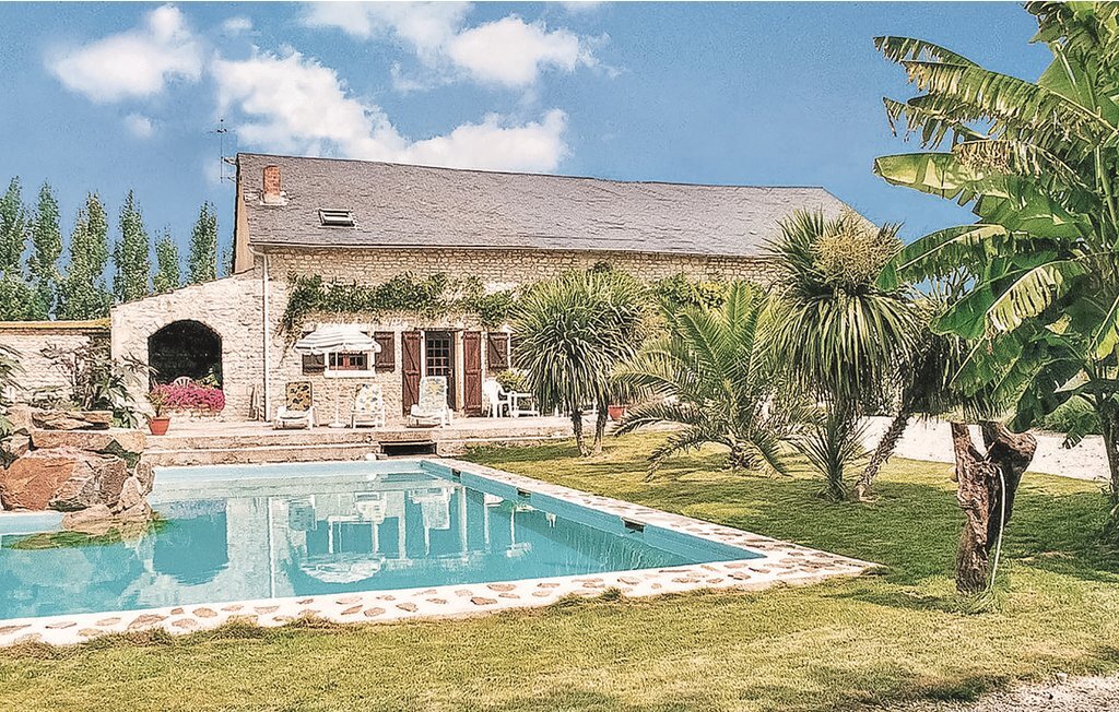 Les Nouelles : maison pierre avec piscine 70m² en Vendée - Photo 1
