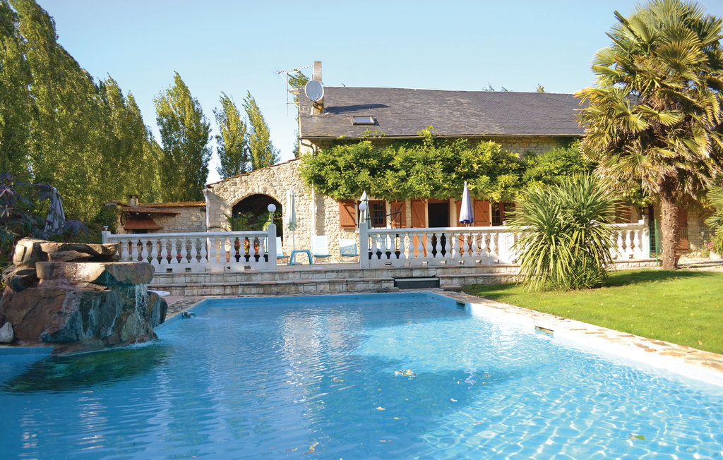 Les Nouelles : maison pierre avec piscine 70m² en Vendée - Photo 3