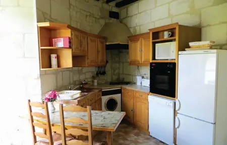 Pigeonnier du 12e siècle à Chinon, vue château : photo 12