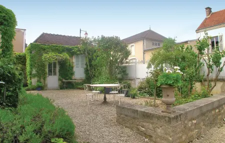Maison XIXe siècle à Chablis avec vue sur les vignobles : photo 6