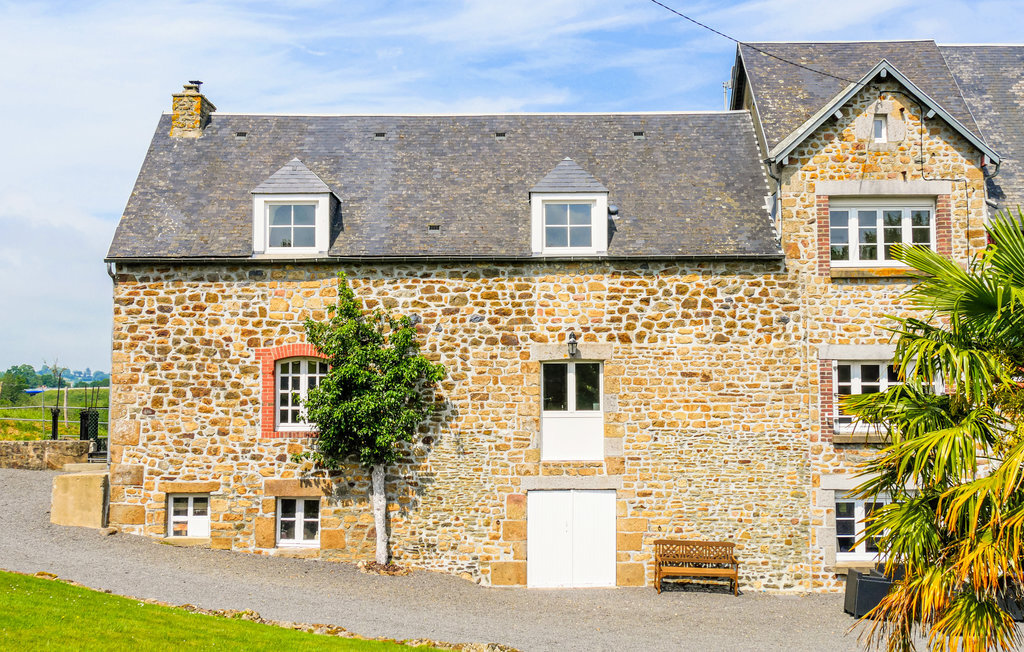 Appartement au Moulin de Cavigny avec vue rivière - Photo 1