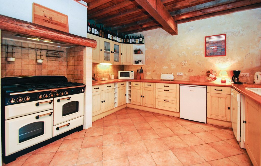Maison 8 personnes avec piscine privée à Fronsac - Photo 4