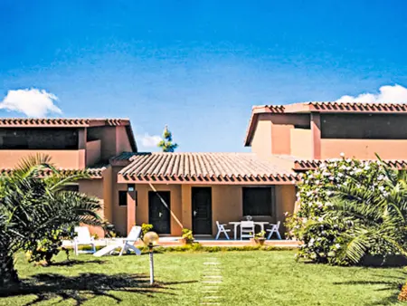 Location appartement à Costa Rei, Marrone