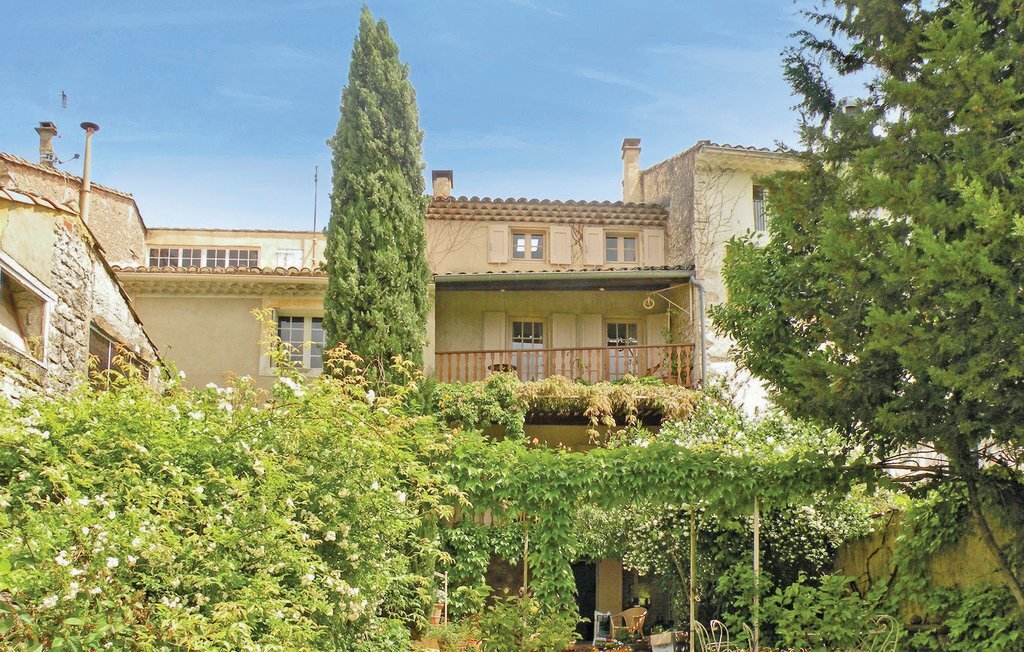 Maison de village avec jardin et étang à St Didier - Photo 1