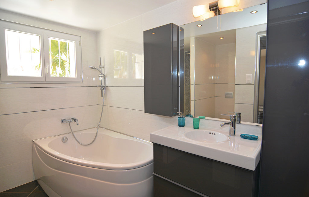 Maison 8 pers. avec piscine chauffée et amarrage bateau - Photo 9