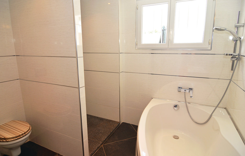 Maison 8 pers. avec piscine chauffée et amarrage bateau - Photo 25