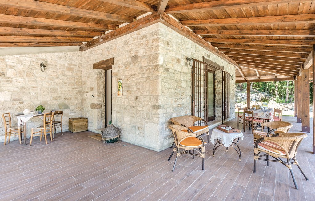 Domus Incantada - Maison avec piscine salée à San Lupo - Photo 9