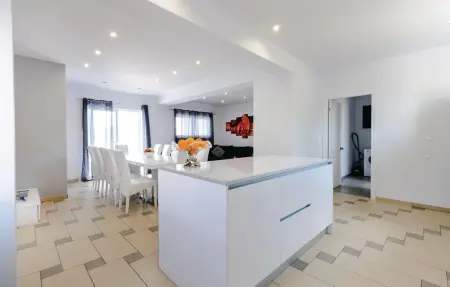 Location Maison 12 personnes à Sreser - Photo 32