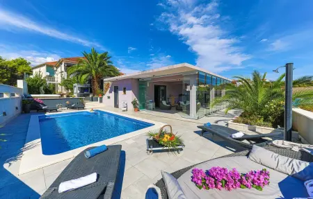 Location maison à Okrug Donji