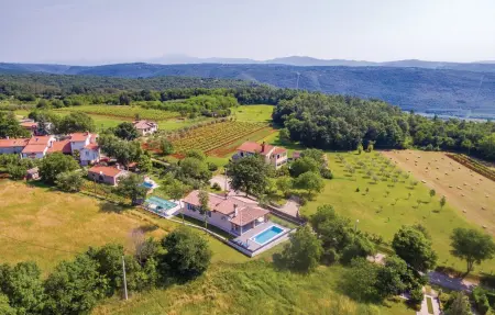 Location maison de vacances à Barban