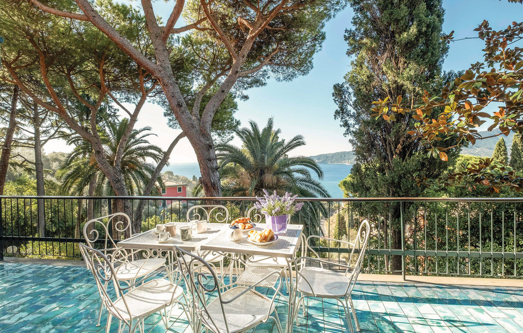 Villa Valentini : maison années 50 vue Tigullio à Zoagli - Photo 4