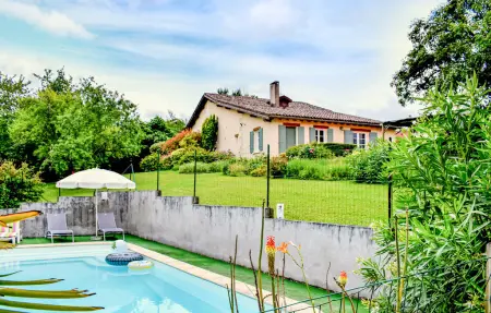 Maison 7 personnes à Bourgougnague - Photo 2