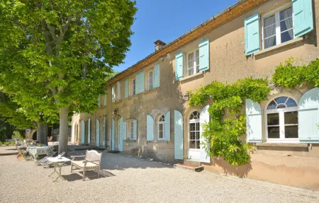 Mas provençal 9 chambres, 25 ha et piscine privée : photo 15