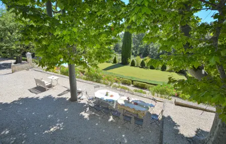 Mas provençal 9 chambres, 25 ha et piscine privée : photo 21