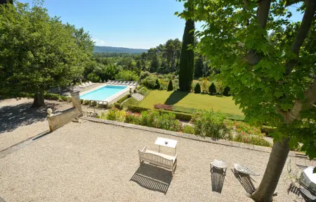 Mas provençal 9 chambres, 25 ha et piscine privée : photo 23
