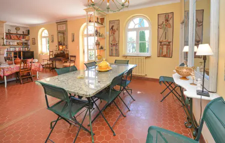 Mas provençal 9 chambres, 25 ha et piscine privée : photo 27