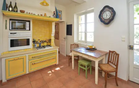 Mas provençal 9 chambres, 25 ha et piscine privée : photo 30