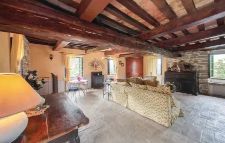 Location Maison 10 personnes à Apecchio  PU - Photo 14
