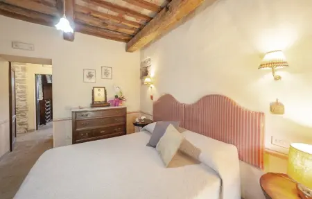 Location Maison 10 personnes à Apecchio  PU - Photo 16