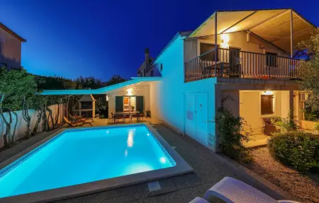 Maison 12 personnes à Okrug Donji - Photo 8