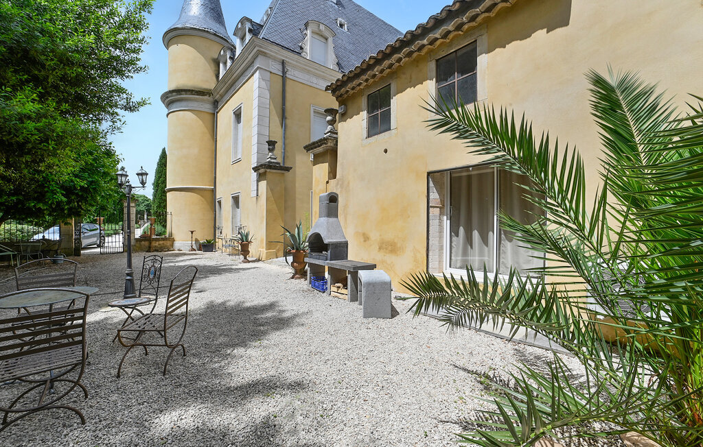 Château XVIIIe avec piscine et parc à Pont-Saint-Esprit - Photo 5