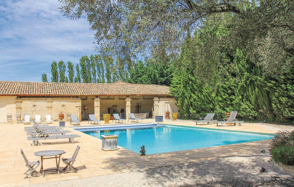 Château XVIIIe avec piscine et parc à Pont-Saint-Esprit - Photo 10