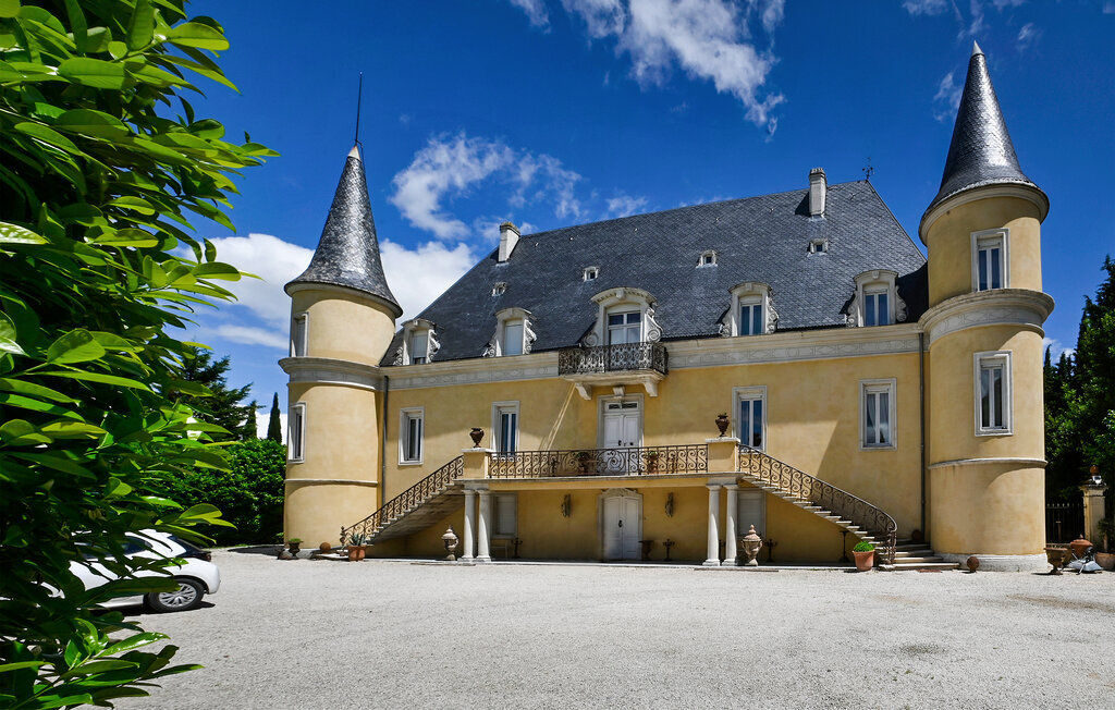 Château XVIIIe avec piscine et parc à Pont-Saint-Esprit - Photo 12