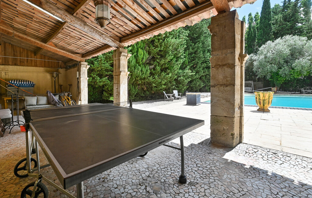 Château XVIIIe avec piscine et parc à Pont-Saint-Esprit - Photo 16