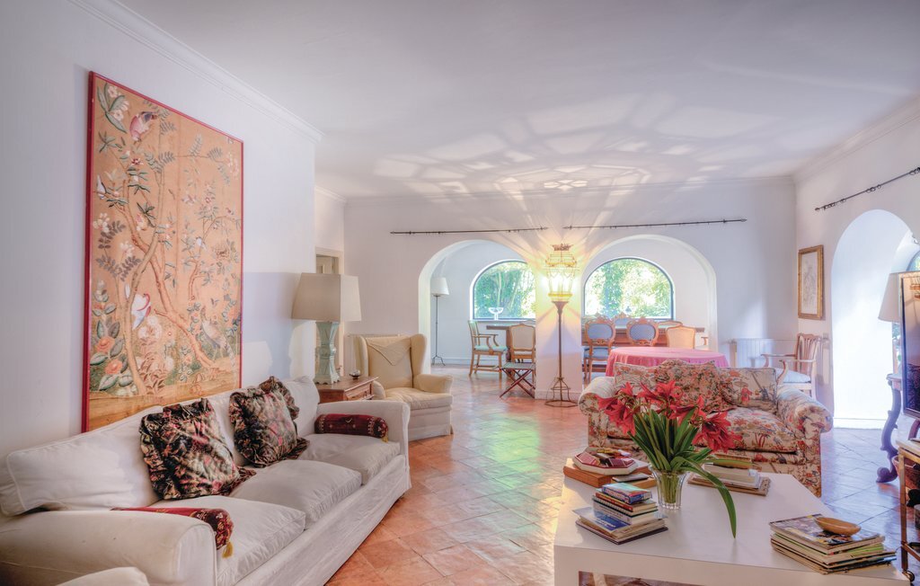 Villa Amato à Morlupo : 7 chambres, piscine 162 m² - Photo 4