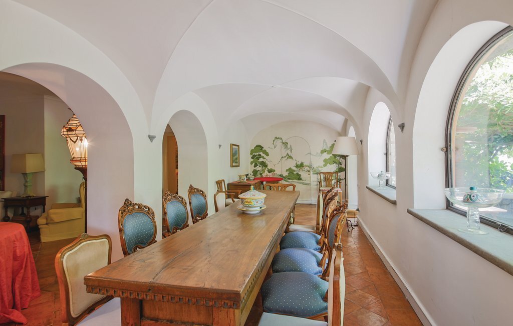 Villa Amato à Morlupo : 7 chambres, piscine 162 m² - Photo 16