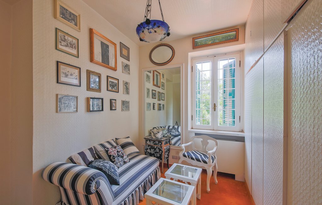Villa Amato à Morlupo : 7 chambres, piscine 162 m² - Photo 17