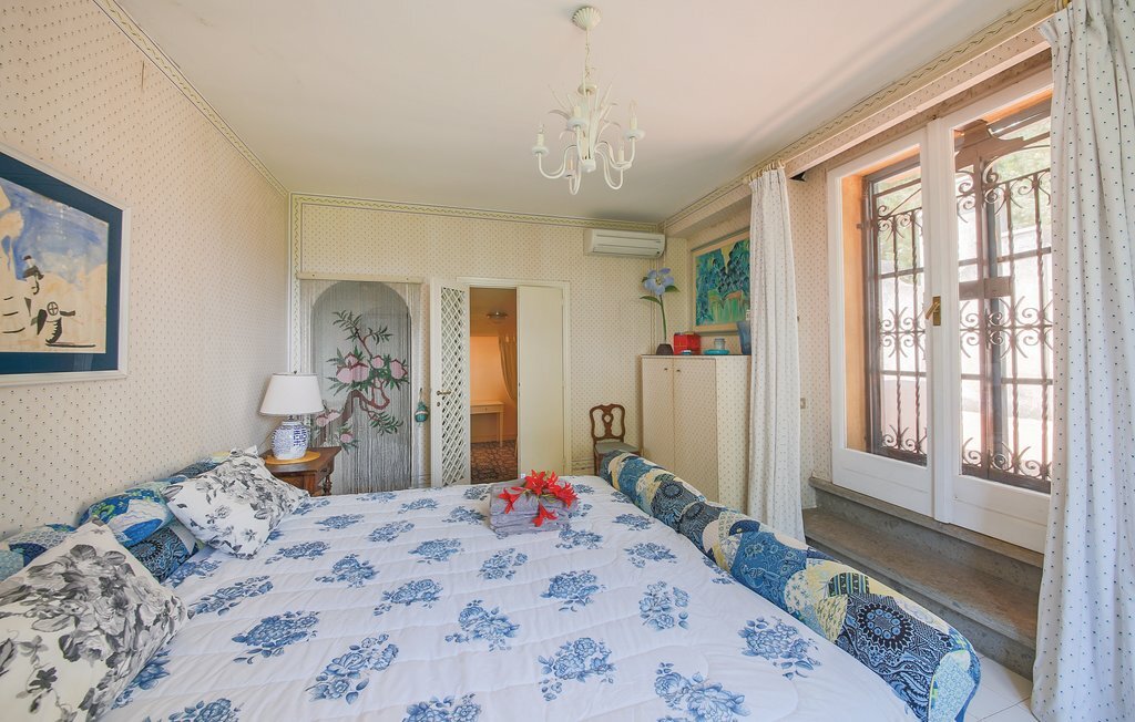 Villa Amato à Morlupo : 7 chambres, piscine 162 m² - Photo 26