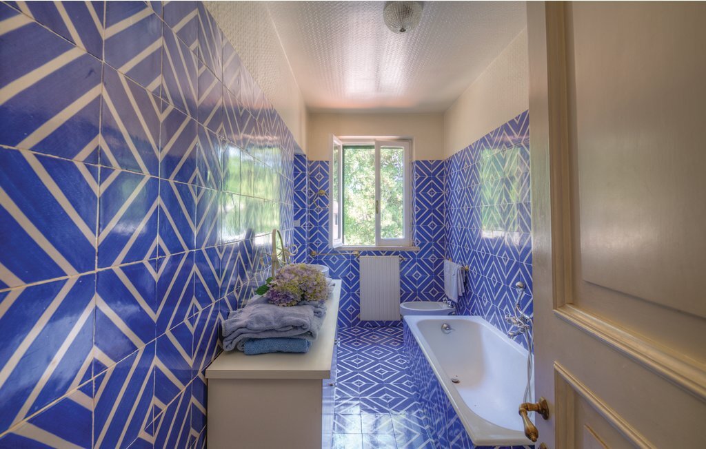 Villa Amato à Morlupo : 7 chambres, piscine 162 m² - Photo 30