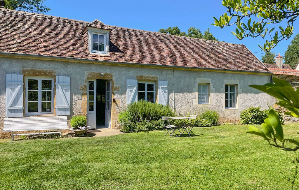 Maison de charme dans château XVIIe, jardin 200m² - Photo 6