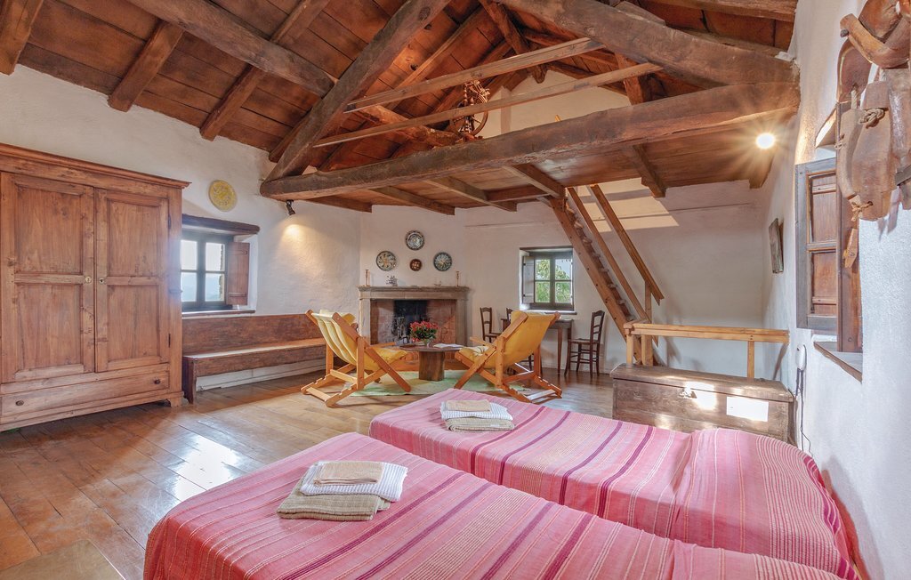 Casa Il Fienile, maison en pierre dans la réserve WWF - Photo 4