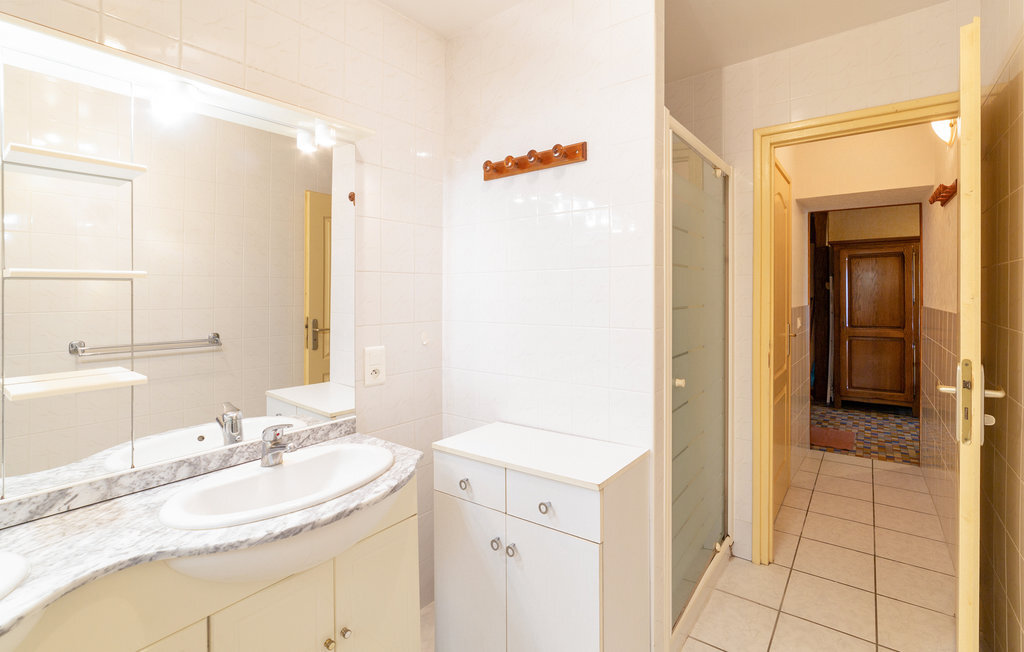 La Haie : Maison 5 pers. avec tour transformée en salle de jeux - Photo 14