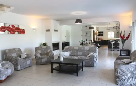 Maison 8 personnes à Apt - Photo 1