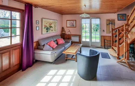 Maison 4 personnes à Pleuven - Photo 1