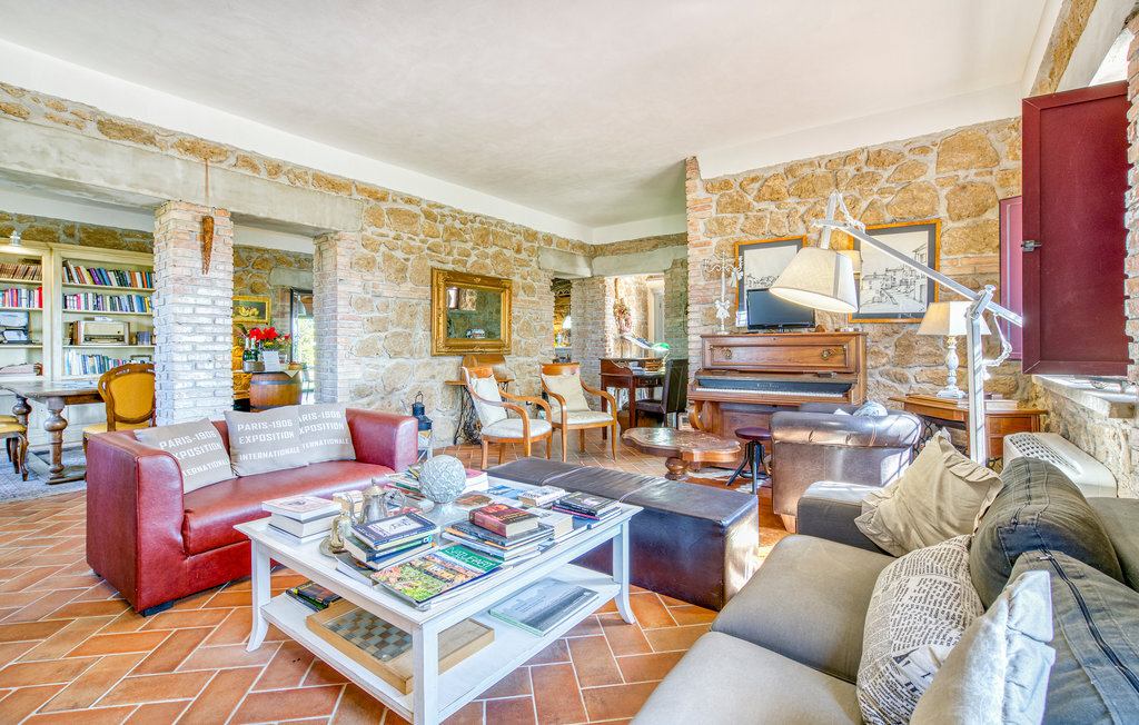 Formiconcino, maison 7 chambres avec piscine en Tuscanie - Photo 3
