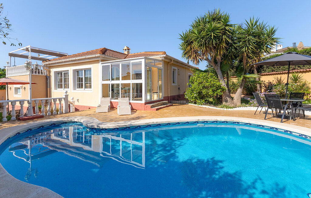 Maison avec piscine à Rojales, 3 chambres, jardin - Photo 1