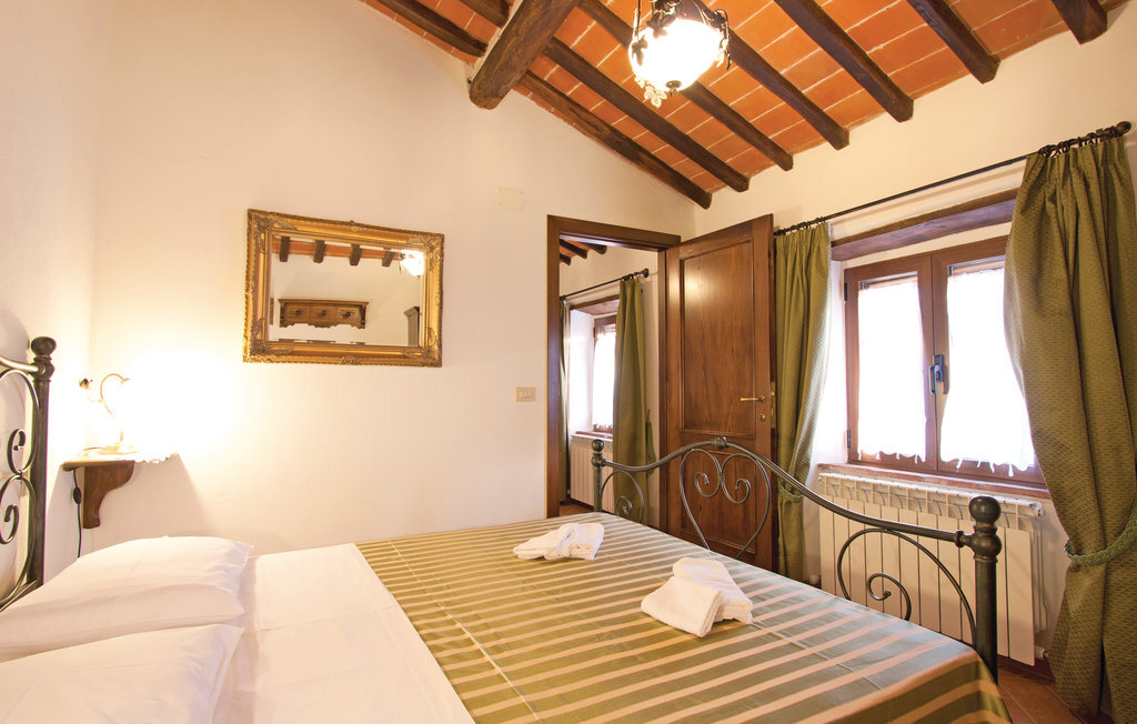 Ancienne ferme avec piscine privée près de Cortona - Photo 5