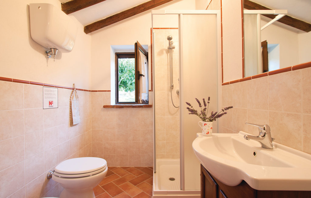 Ancienne ferme avec piscine privée près de Cortona - Photo 17