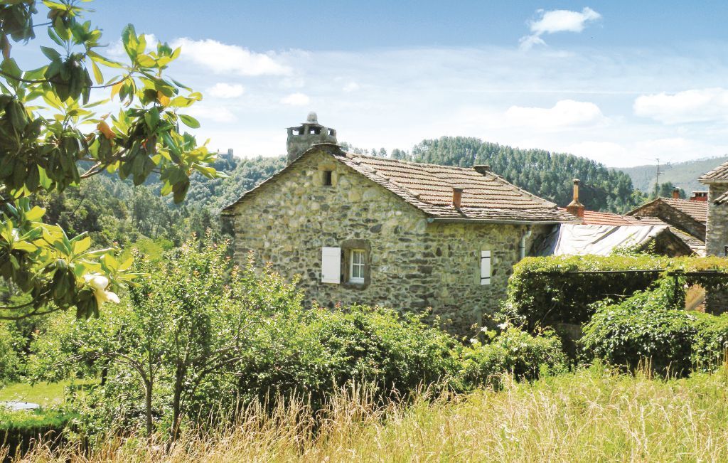 Maison en pierre aux Cévennes, à 400 m de la rivière - Photo 1