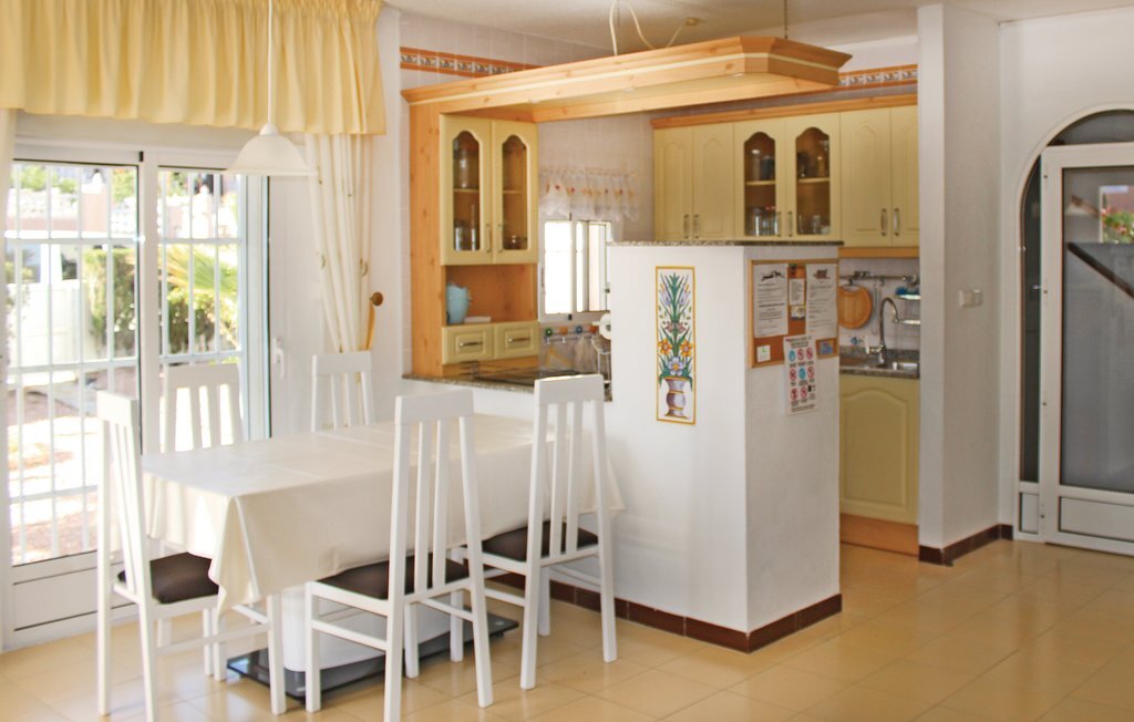 Maison 6 personnes à Torrevieja - Photo 2