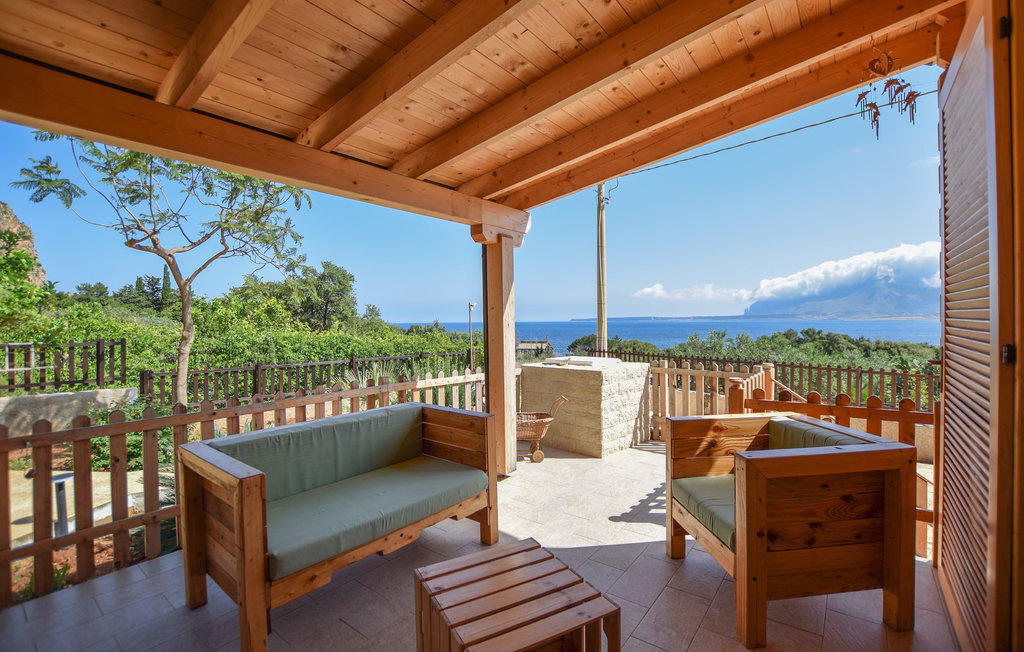 Maison en bois face au golfe de Macari, Custonaci - Photo 1