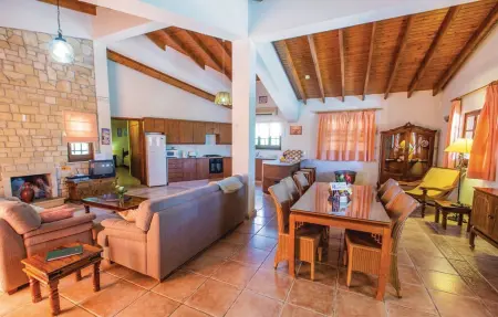 Maison 6 personnes à Laatchi - Photo 1