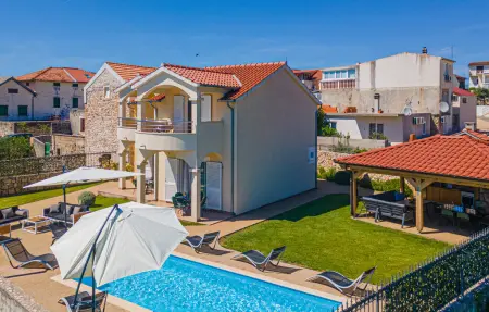 Location maison à Pirovac