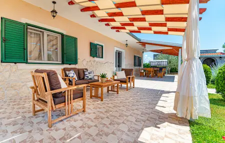 Maison 8 personnes à Pakovo Selo - Photo 3